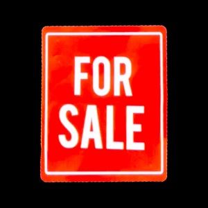 Brackets are all 10$. When you buy something I will throw in a extra surprise!!